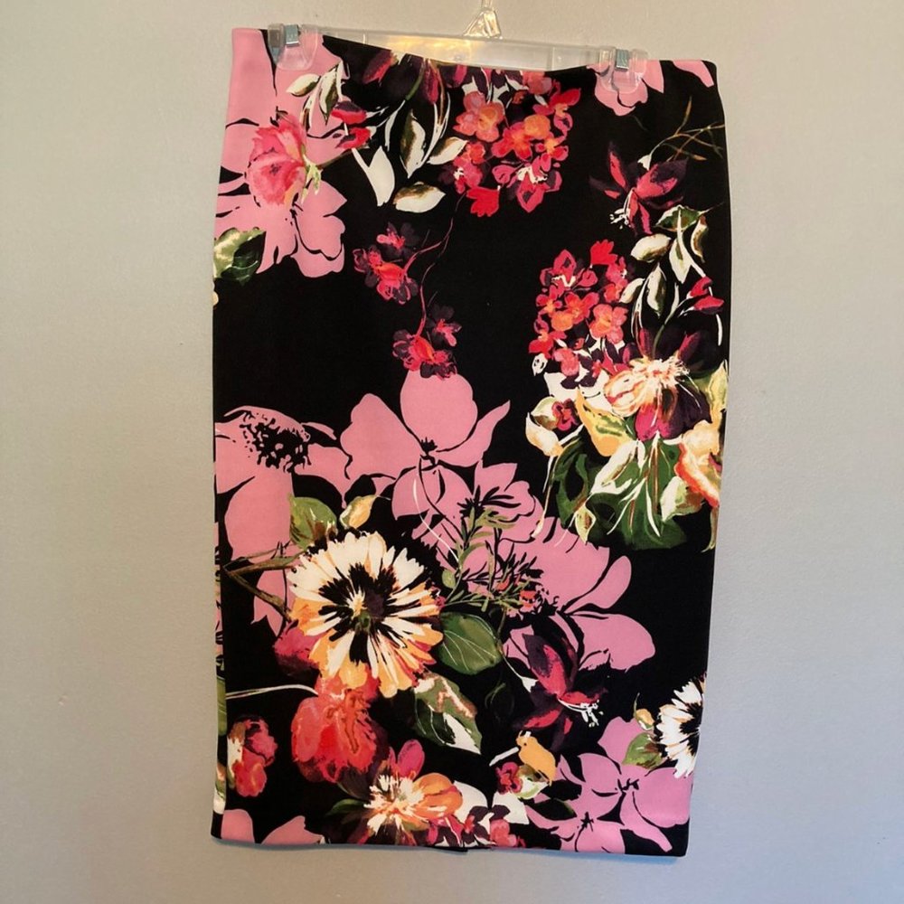 Floral pencil skirt